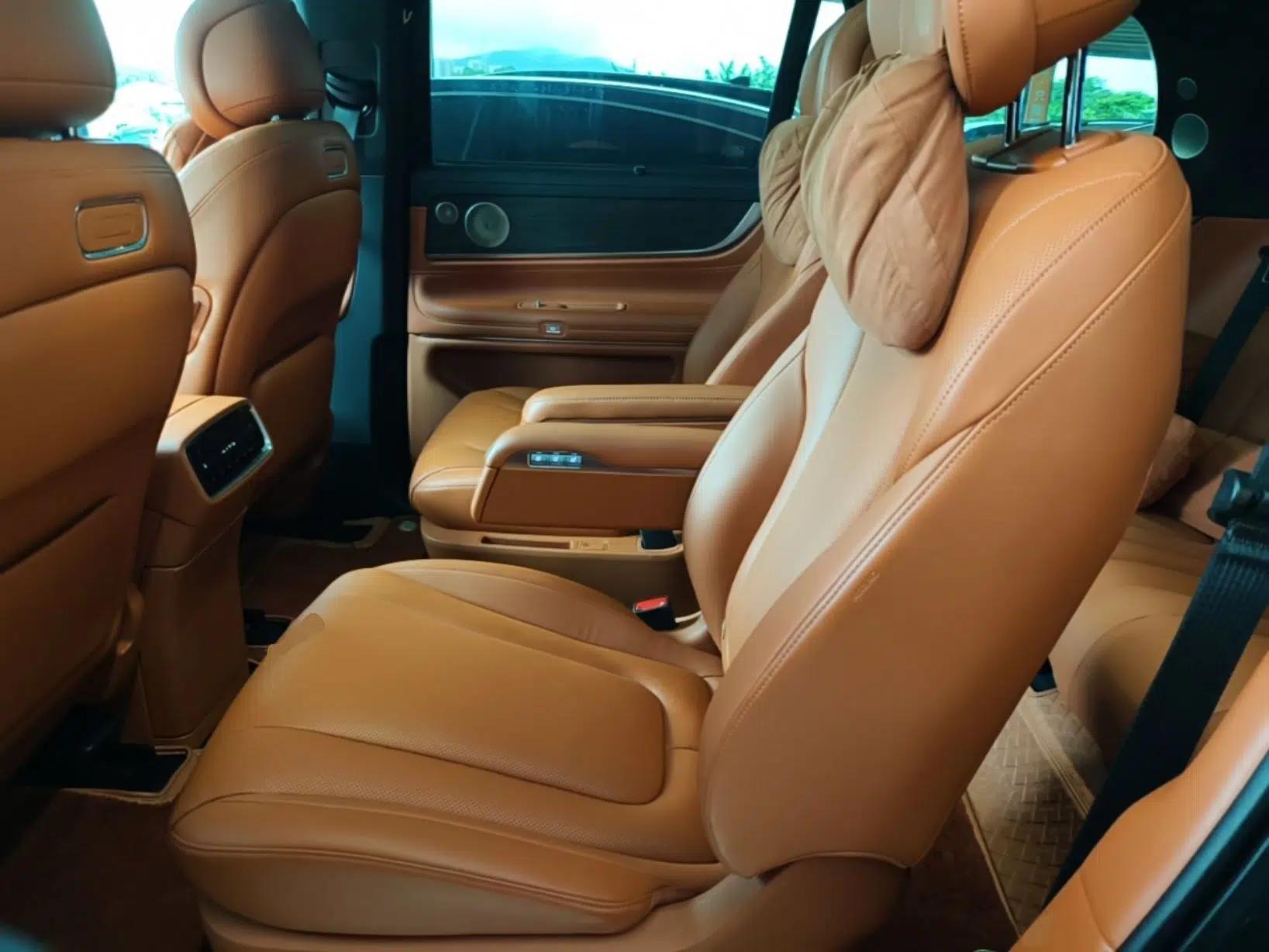 Hima AITO M9 2024 Range-Extended Max Edition 52 kWh 6-Seater Version — миниатюра 20