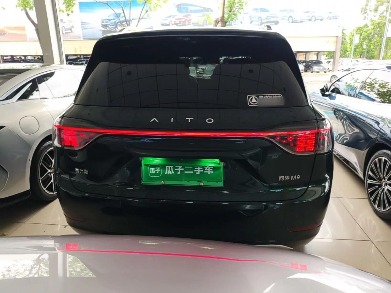 Hima AITO M9 2024 Range-Extended Max Edition 52 kWh 6-Seater Version — миниатюра 5