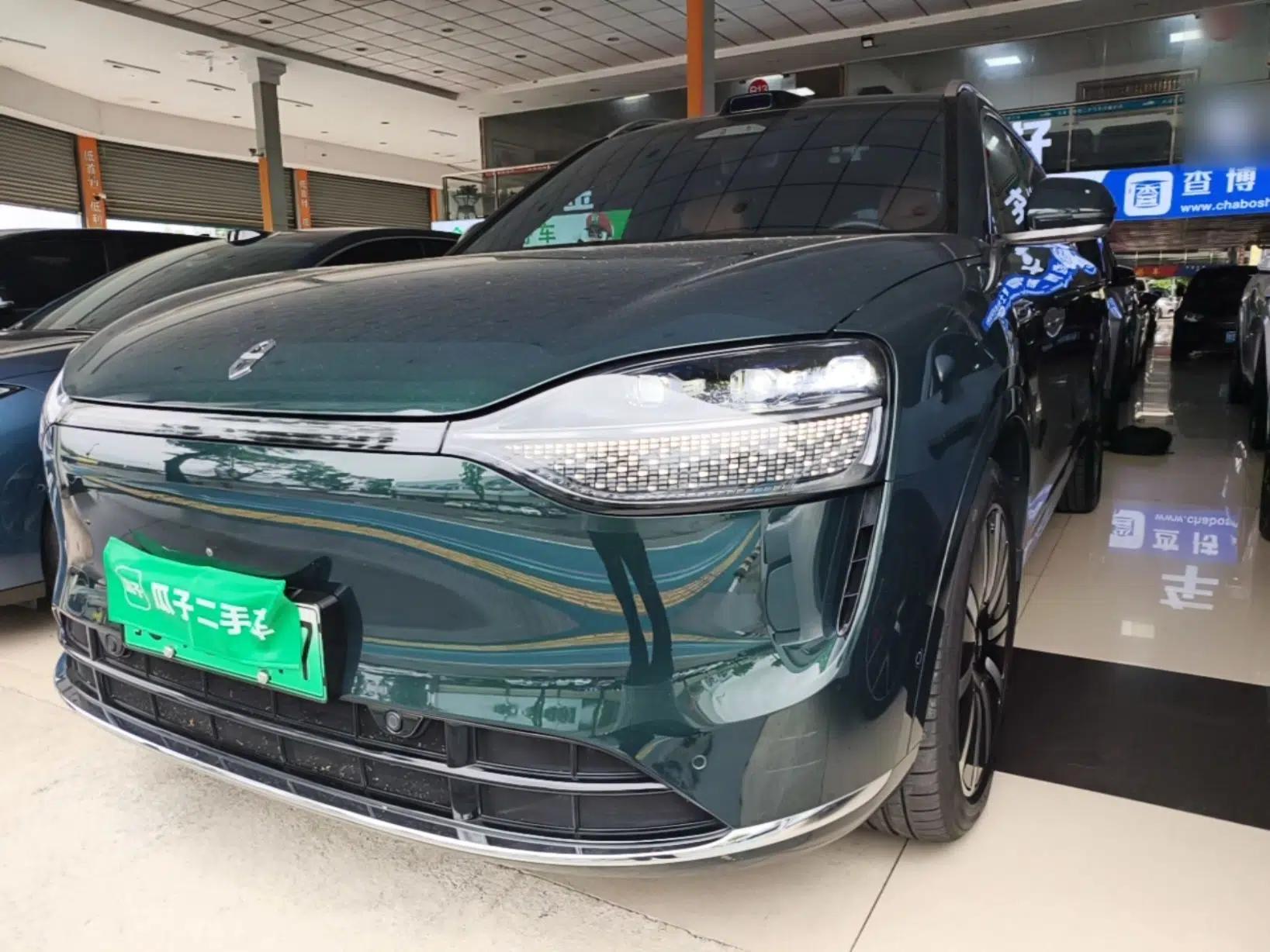 Hima AITO M9 2024 Range-Extended Max Edition 52 kWh 6-Seater Version — миниатюра 8