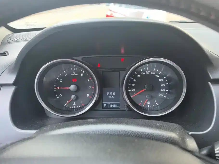 Haval H6 2015 Sport Edition 1.5T Automatic 2WD Luxury — миниатюра 14