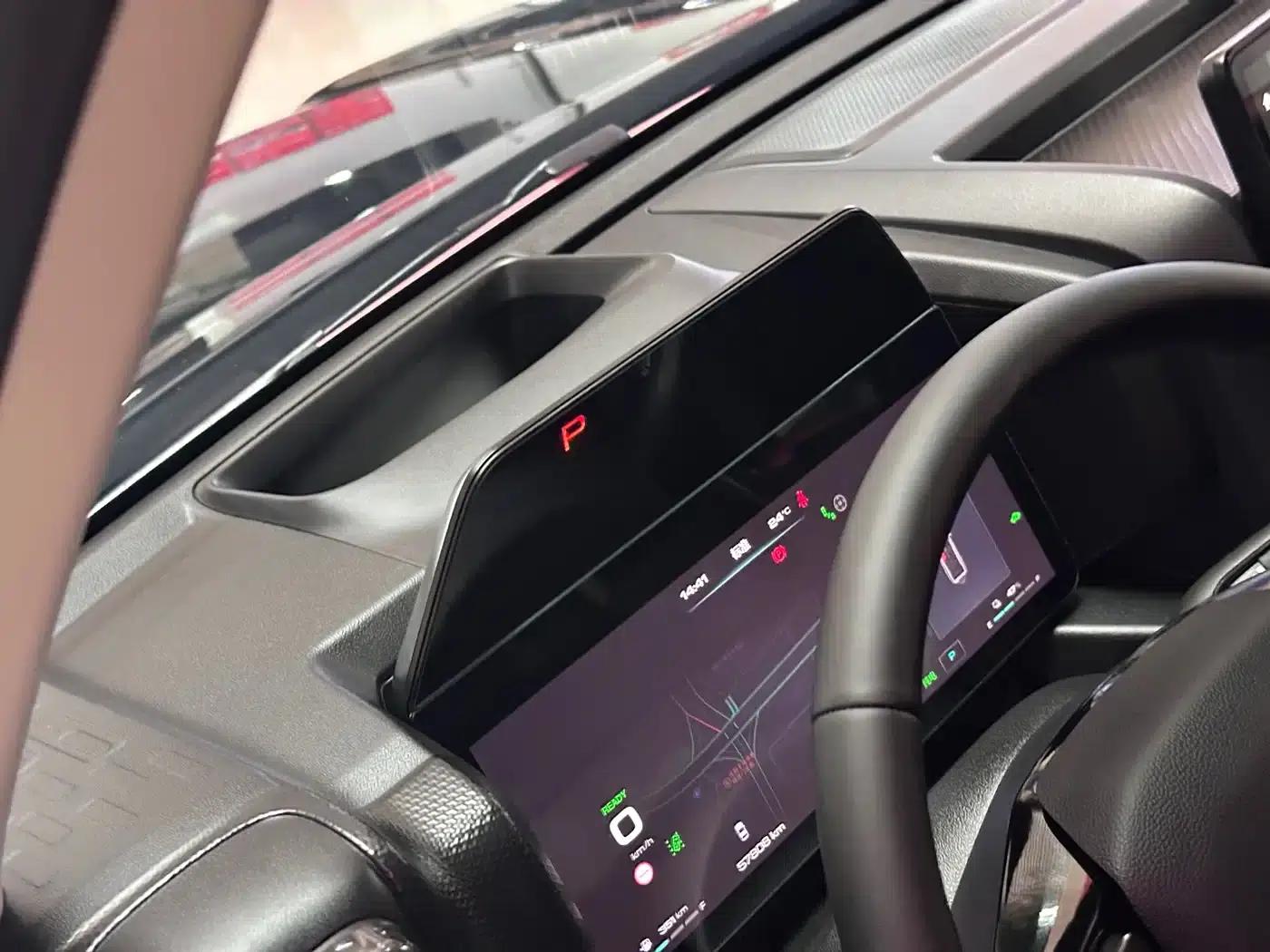 Haval Raptor New Energy 2024 Hi4 145 Pro — миниатюра 21