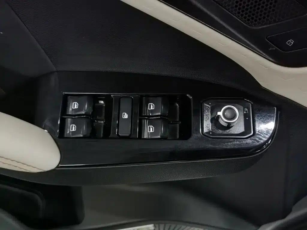 Haval Chitu 2021 Sport Edition 1.5T Platinum Rabbit — миниатюра 9