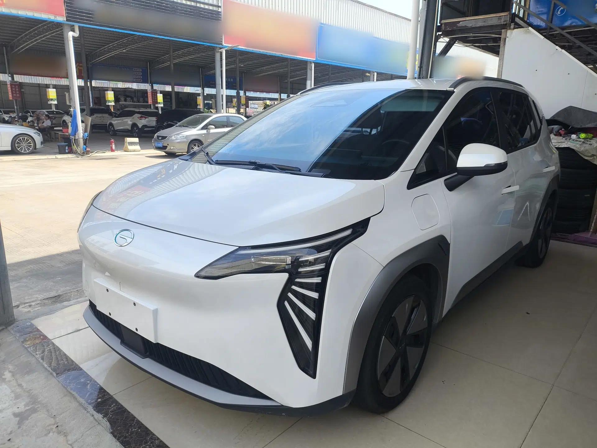 AION Y 2023 Plus 510 Enjoy Edition — миниатюра 1