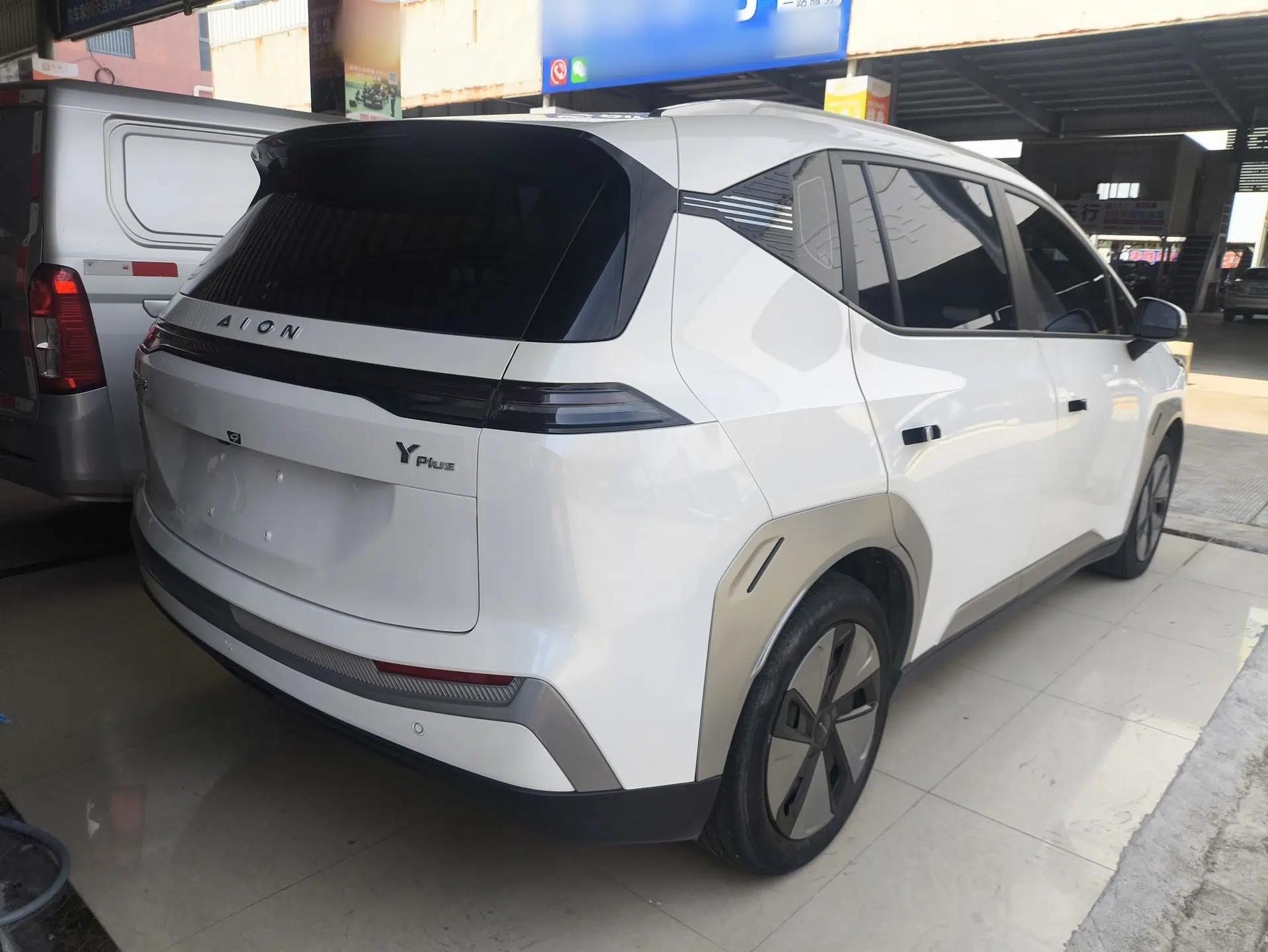 AION Y 2023 Plus 510 Enjoy Edition — миниатюра 5