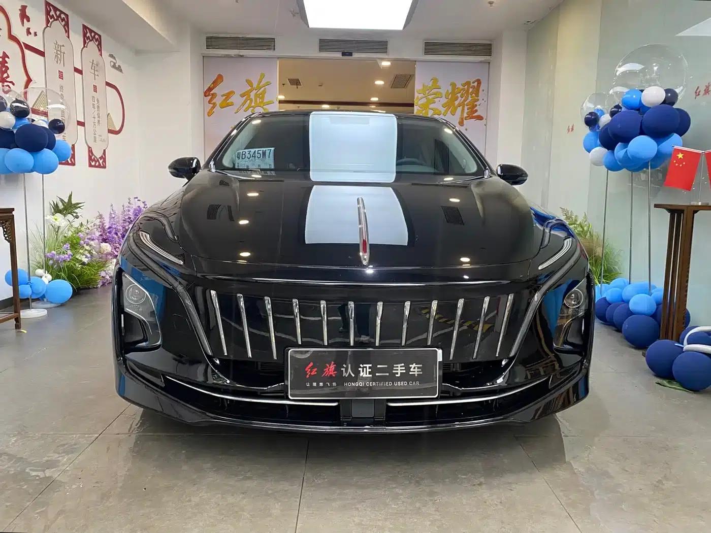 Hongqi E-QM5 2024 Model 560km PLUS — миниатюра 2