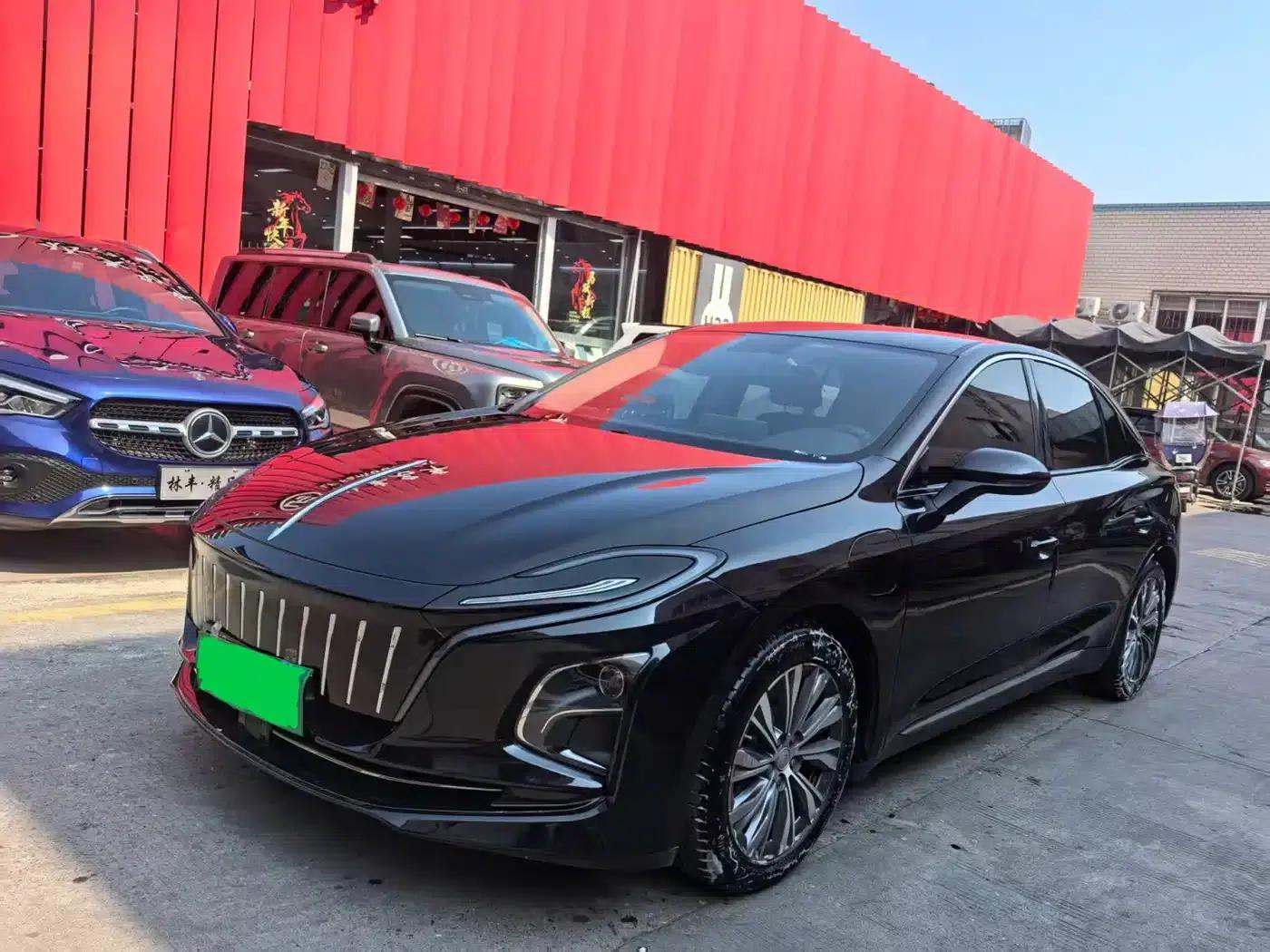 Hongqi E-QM5 2022 Model, 431km Charging Enjoyment Edition — миниатюра 1