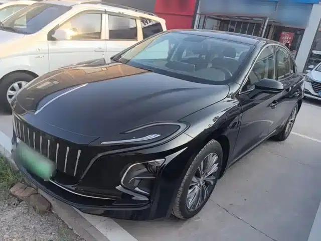 Hongqi E-QM5 2022 Model, 431km Charging Enjoyment Edition