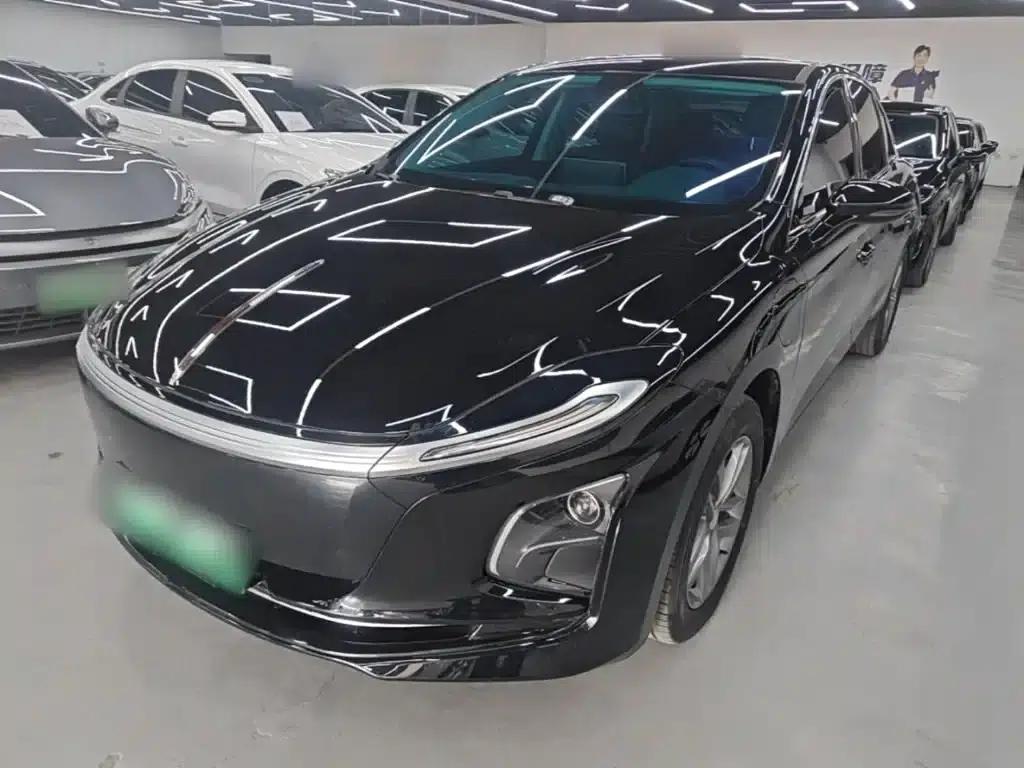 Hongqi E-QM5 2025 500km Travel Edition — миниатюра 2