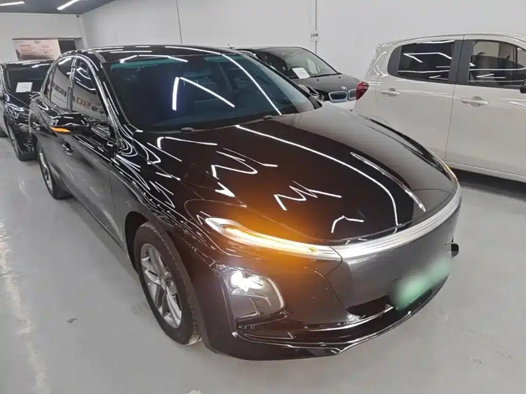 Hongqi E-QM5 2025 500km Travel Edition — миниатюра 4