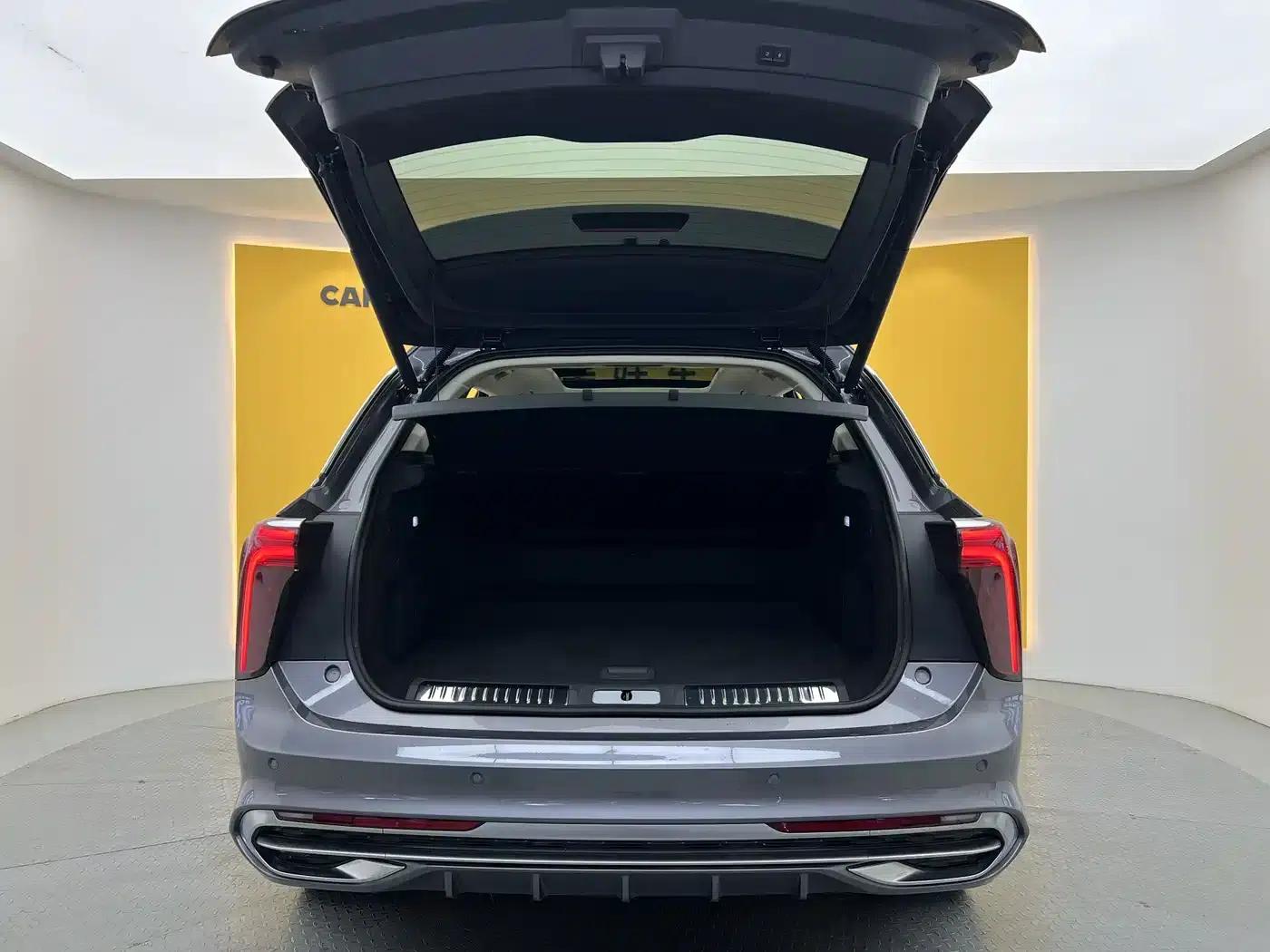 Hongqi E-HS9 2022 Model 660km Flagship Edition (Four Seats) — миниатюра 28
