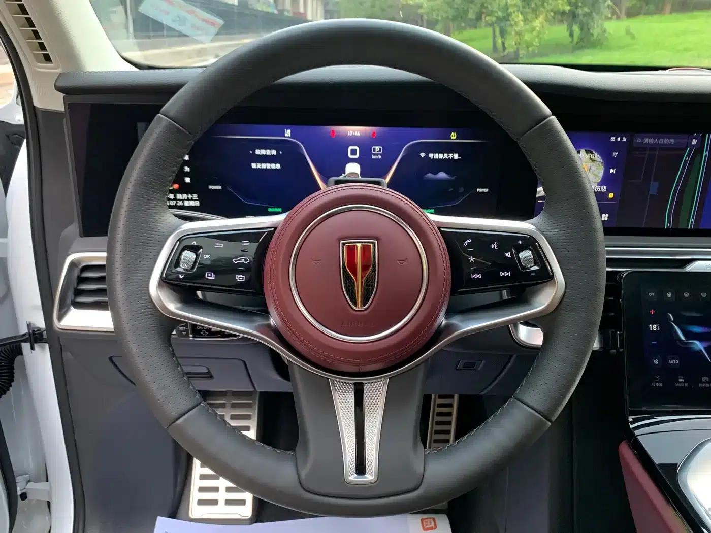 Hongqi E-HS9 2022 Model 660km Flagship Edition (Six Seats) — миниатюра 7