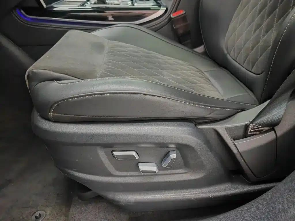 Hongqi HS7 2022 2.0T DCT 2WD Intelligent Flagship Edition (5-seater) — миниатюра 20