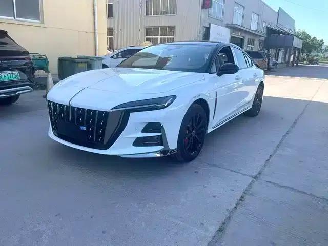 Hongqi H6 2026 2.0T Premium Edition