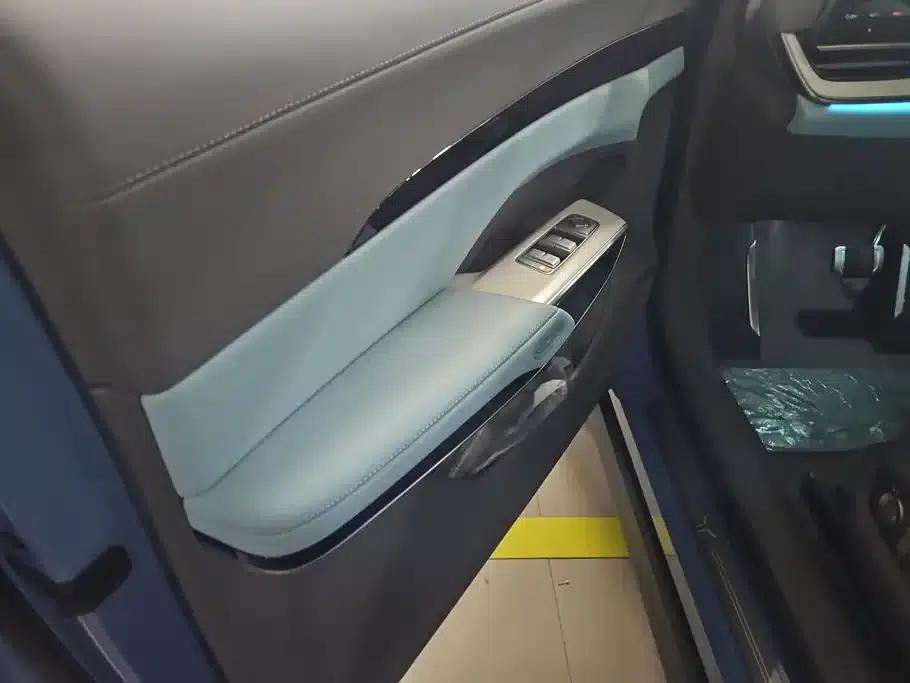 Hongqi Tiangong 08 2025 Model 730 Smart Selection Edition — миниатюра 7