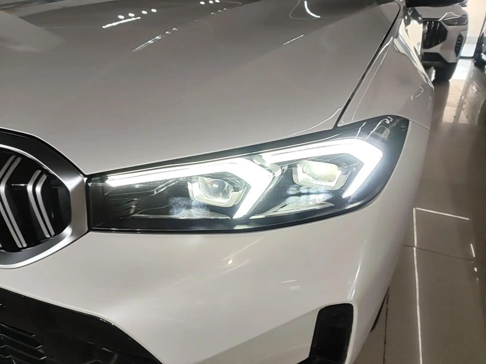 BMW 3 Series 2024 320Li M Sport Package — миниатюра 8