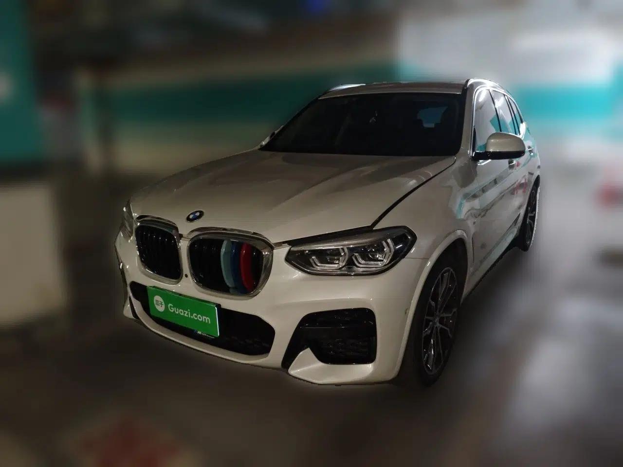 BMW X3 2020 xDrive30i Luxury Model with M Sport Package — миниатюра 1