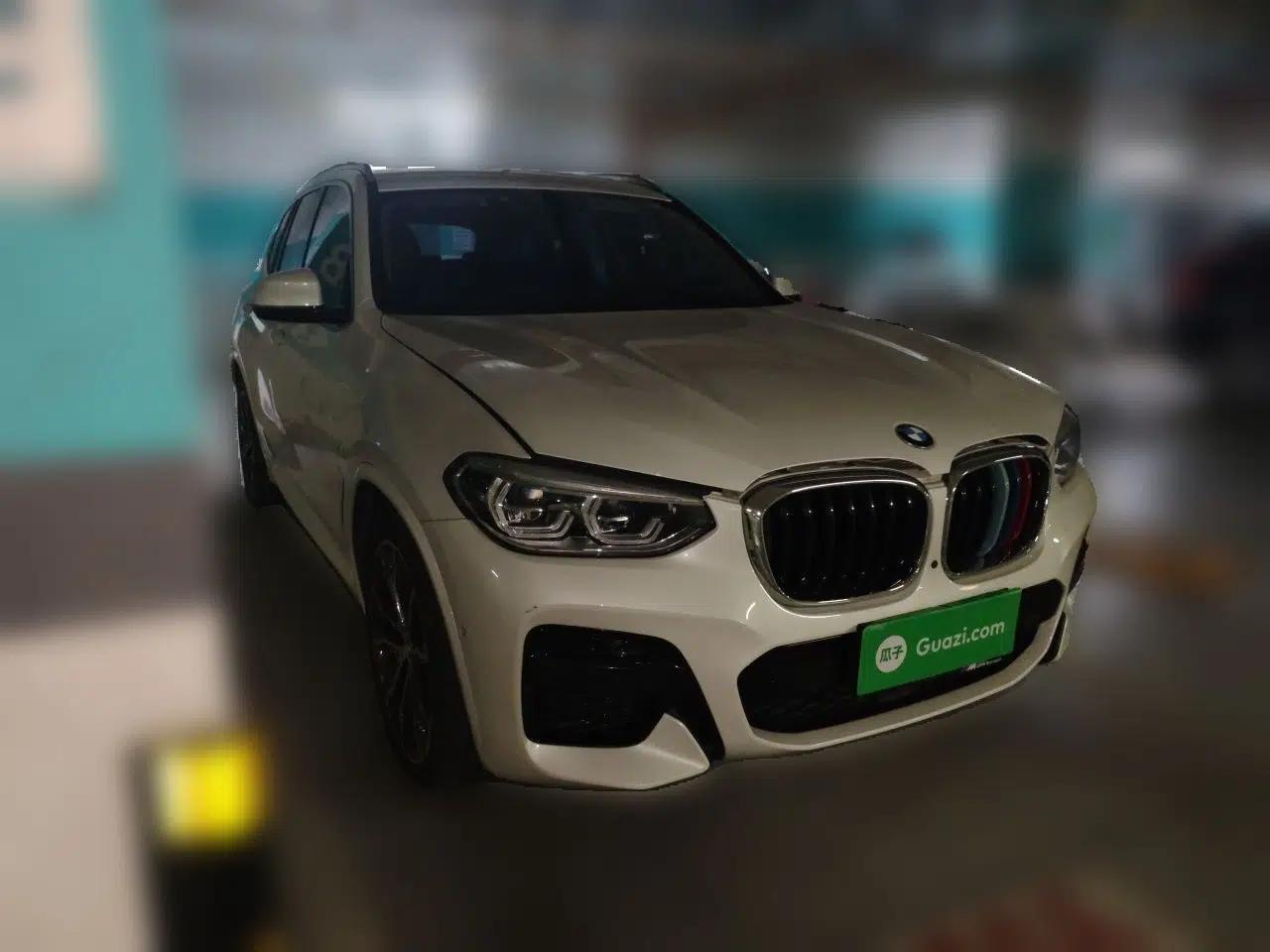 BMW X3 2020 xDrive30i Luxury Model with M Sport Package — миниатюра 3