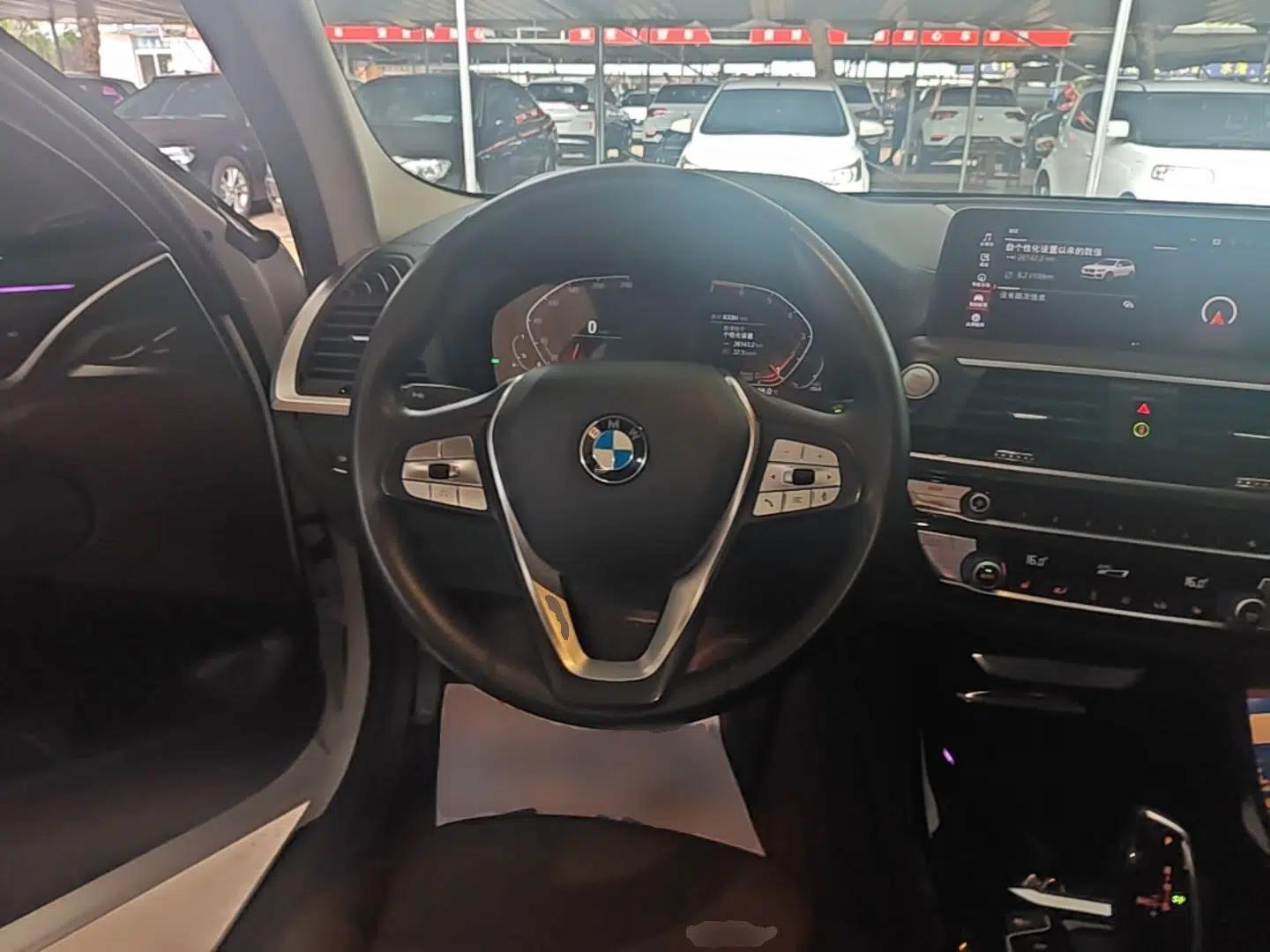 BMW X3 2021 xDrive28i Luxury Package — миниатюра 13