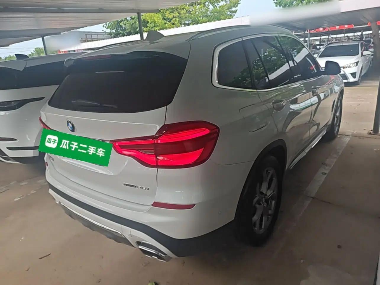BMW X3 2021 xDrive28i Luxury Package — миниатюра 6
