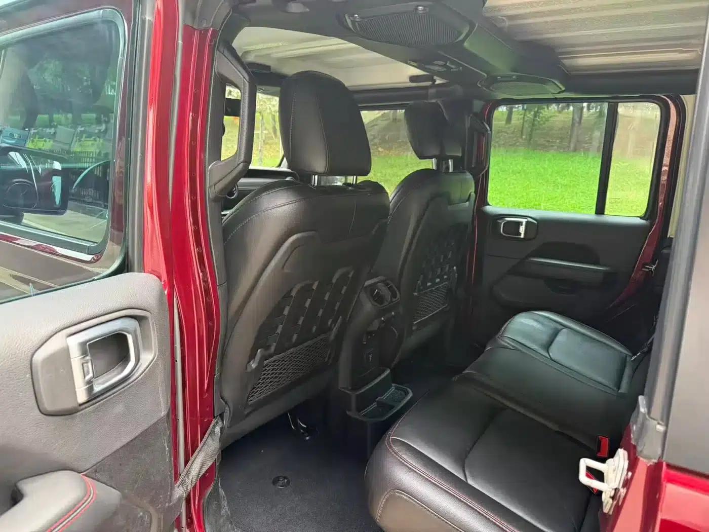 2024 Jeep Wrangler 2.0T Rubicon 4-Door — миниатюра 7