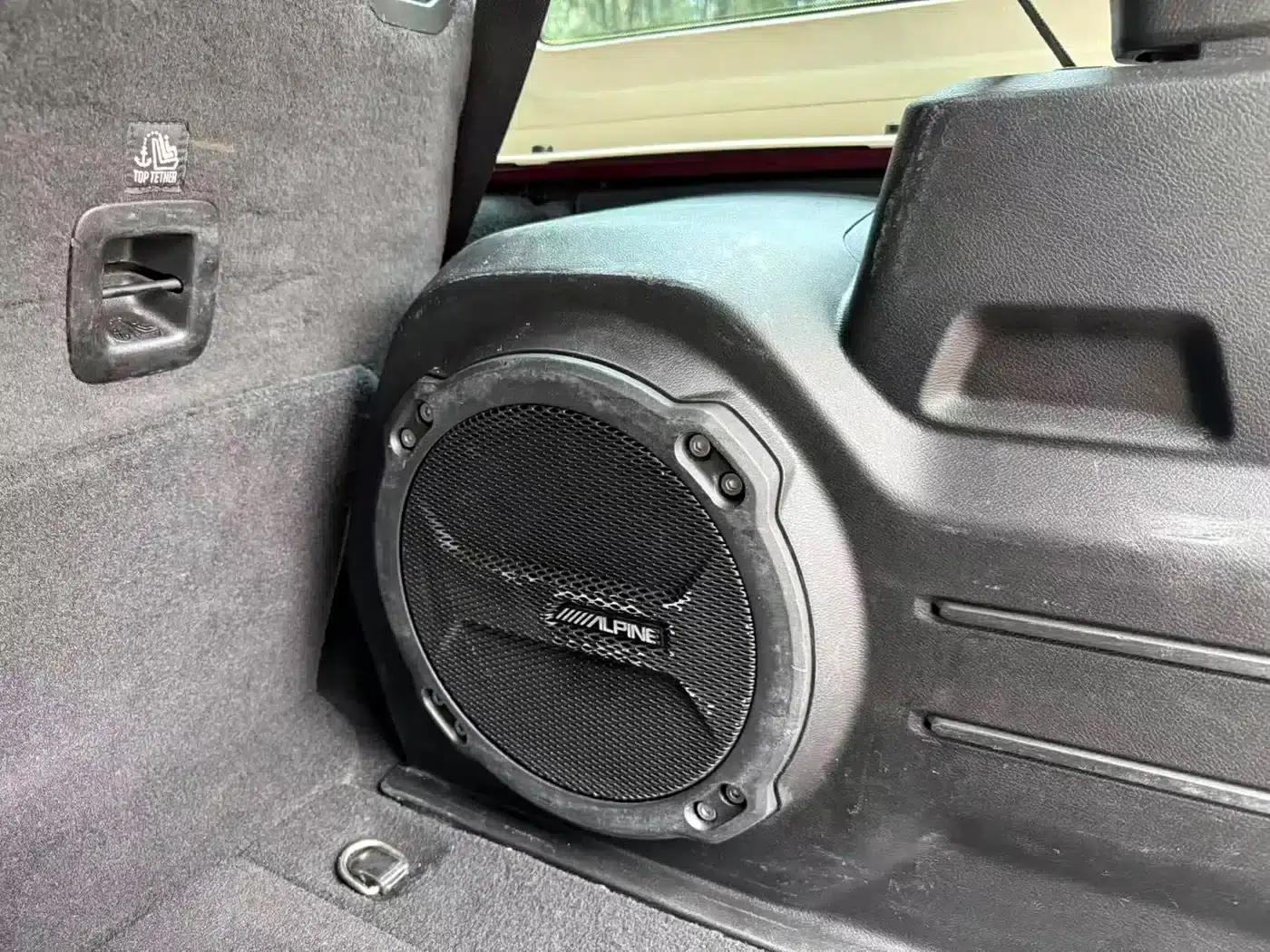 2024 Jeep Wrangler 2.0T Rubicon 4-Door — миниатюра 8