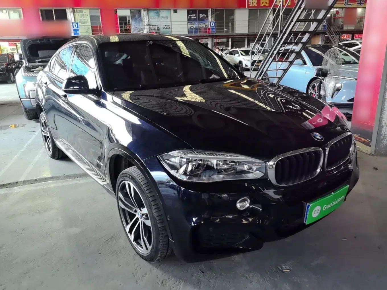 BMW X6 2018 xDrive35i M Sport Luxury Edition — миниатюра 3