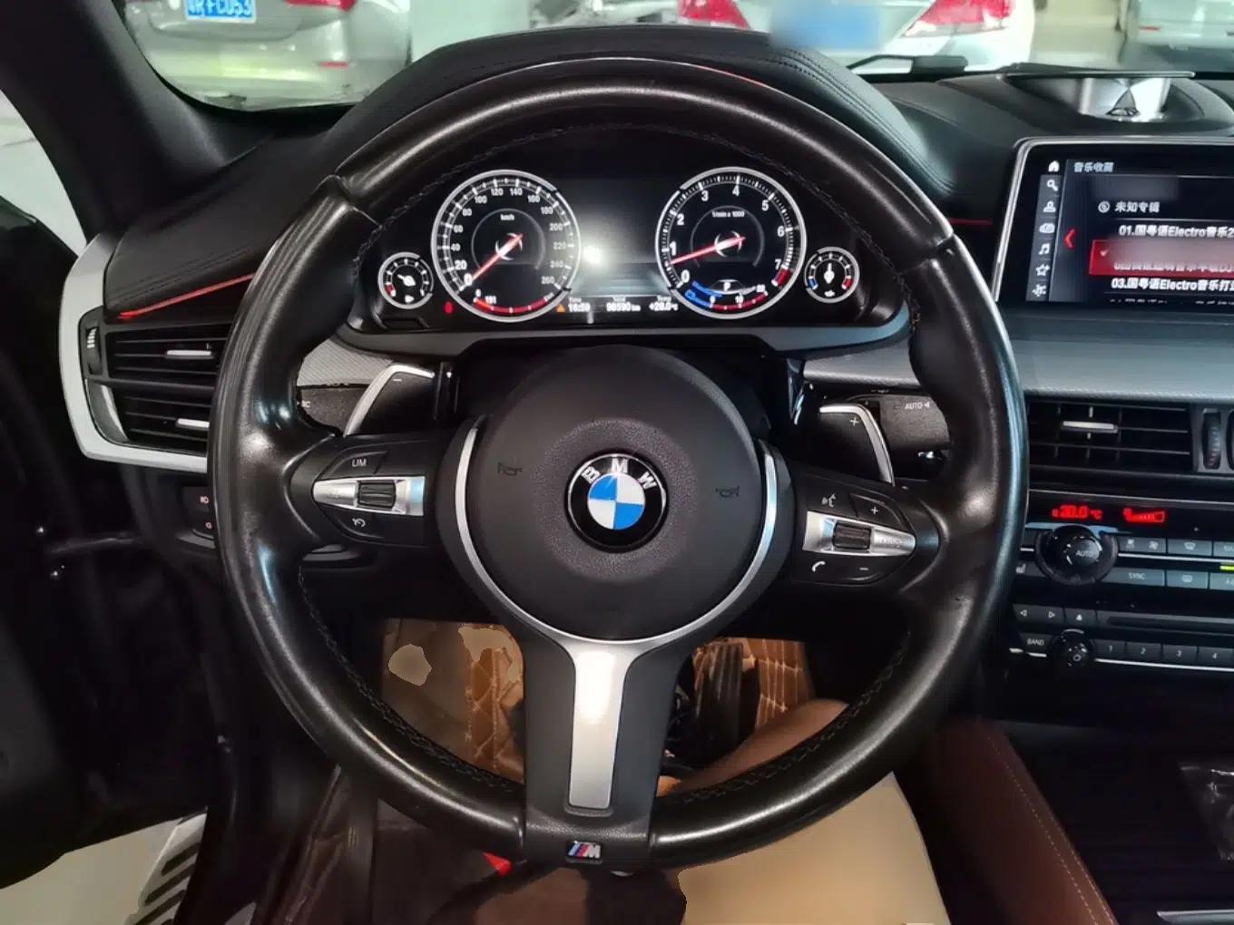 BMW X6 2018 xDrive35i M Sport Luxury Edition — миниатюра 22