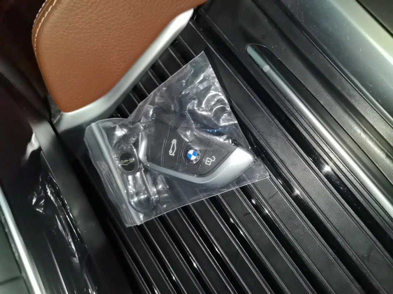 BMW X6 2018 xDrive35i M Sport Luxury Edition — миниатюра 32