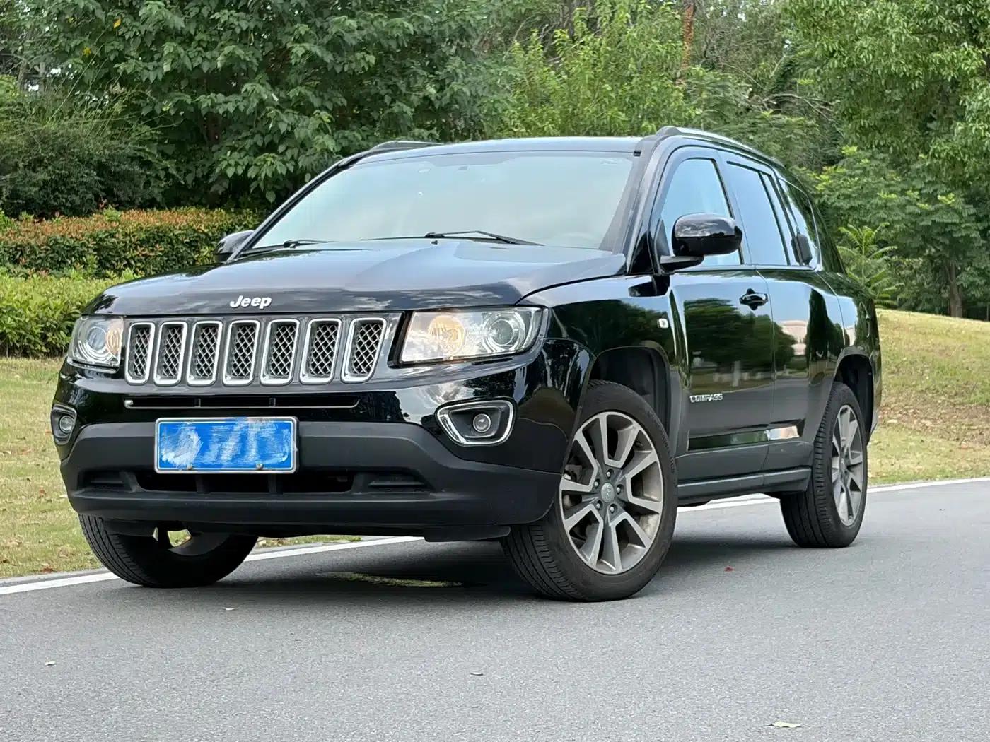 2014 Jeep Compass (Imported) Facelift 2.0L 2WD Elite Edition — миниатюра 1