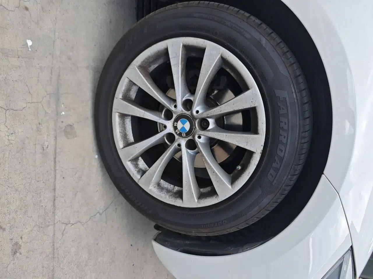 BMW 3 Series GT 2013 320i Leading Model — миниатюра 8