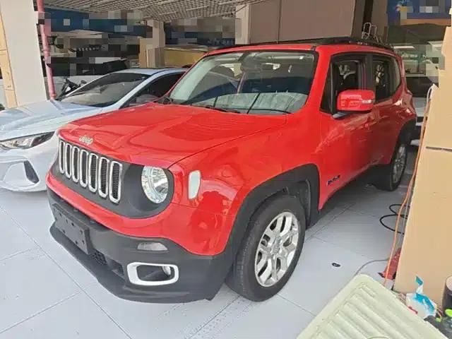 Jeep Renegade 2018 Connected Large Screen Edition 180T Automatic High-Performance Edition