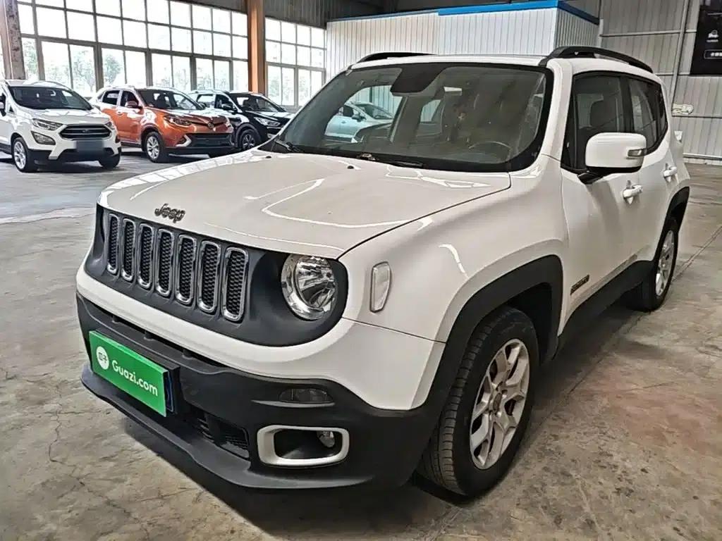Jeep Renegade 2017 180T Automatic Performance Edition — миниатюра 1