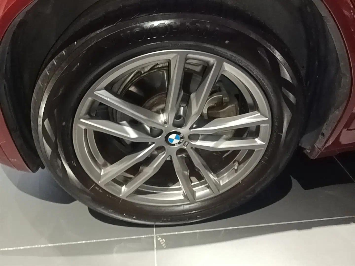 BMW X4 2021 Restyled xDrive 25i M Sport Package — миниатюра 10