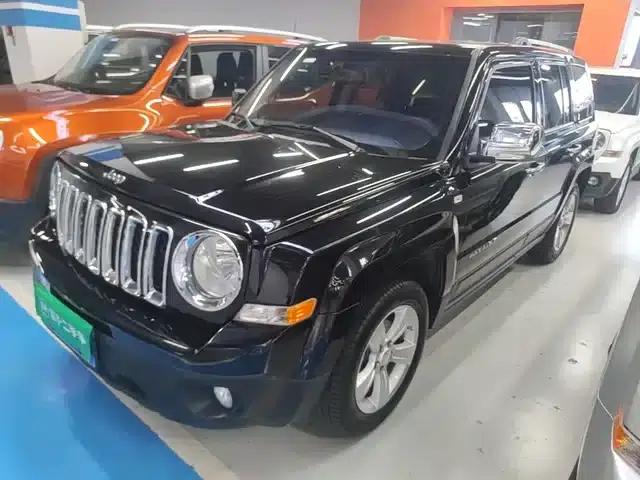 2014 Jeep Compass 2.4L Luxury Navigation Edition