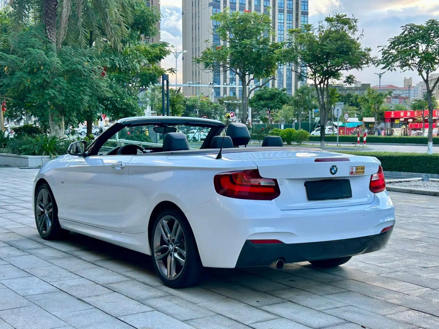 BMW 2 Series 2015 220i Convertible Coupe M Sport Edition — миниатюра 4