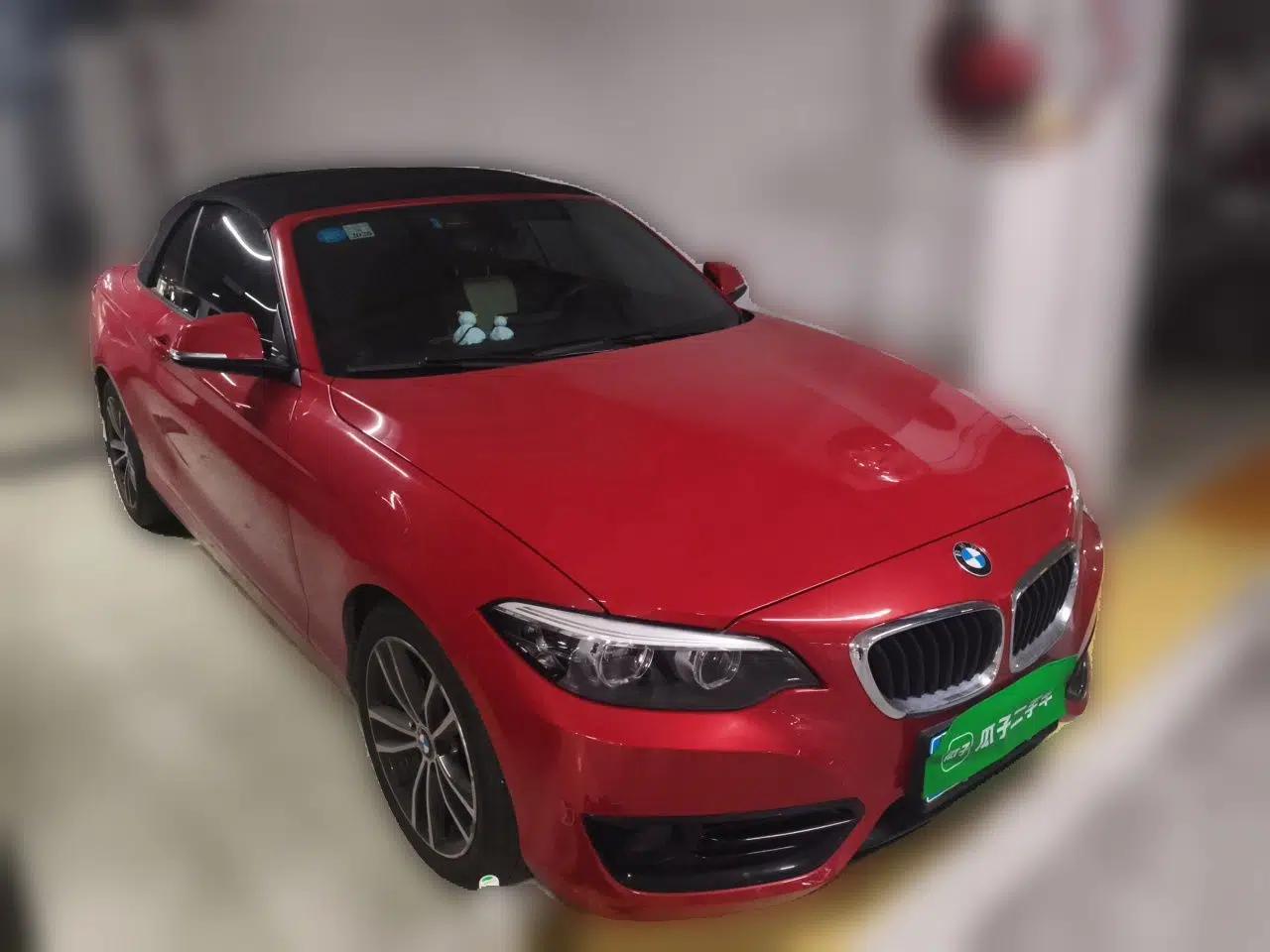 BMW 2 Series 2018 220i Convertible Coupe Sports Design Package — миниатюра 3
