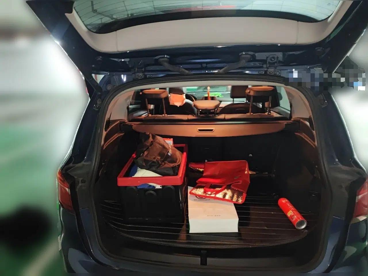 BMW 2 Series Gran Tourer 2018 220i Leading Model — миниатюра 14