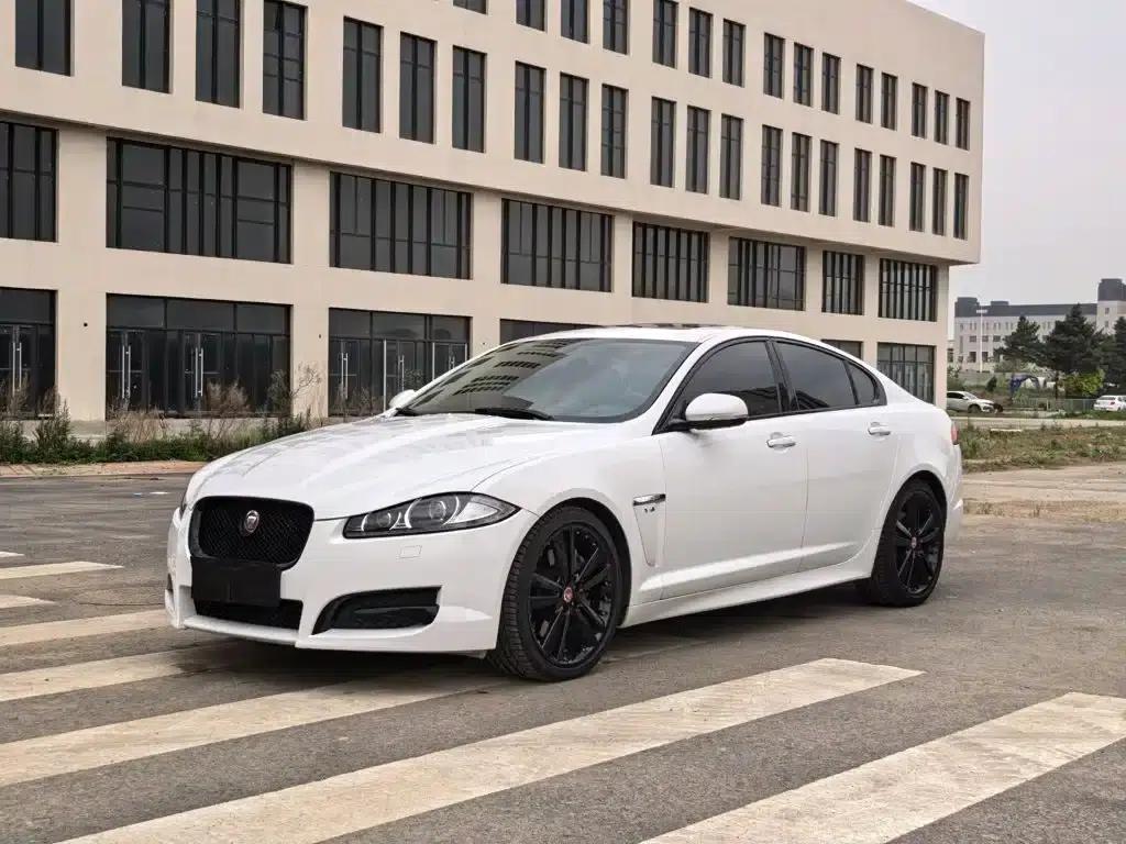 2014 Jaguar XF 3.0 SC Sport Club Limited Edition — миниатюра 1