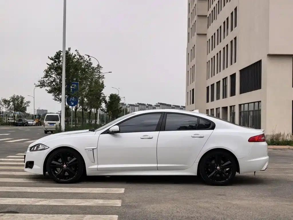 2014 Jaguar XF 3.0 SC Sport Club Limited Edition — миниатюра 6