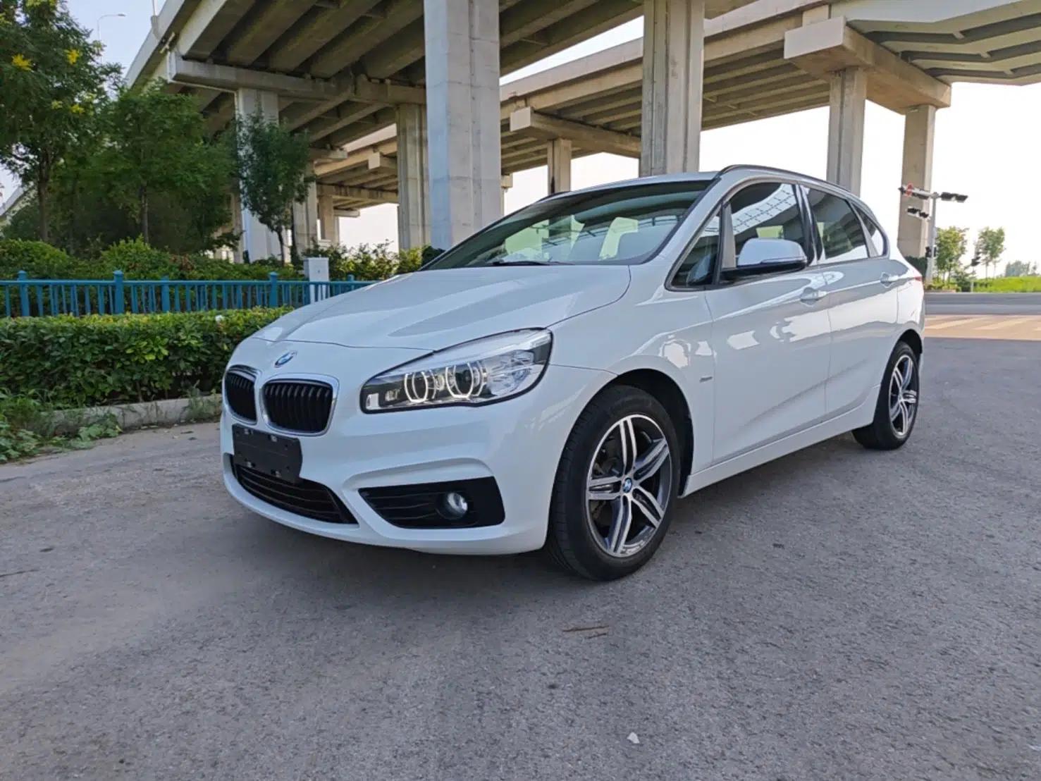 BMW 2 Series Active Tourer 2016 218i Sports Design Package — миниатюра 1