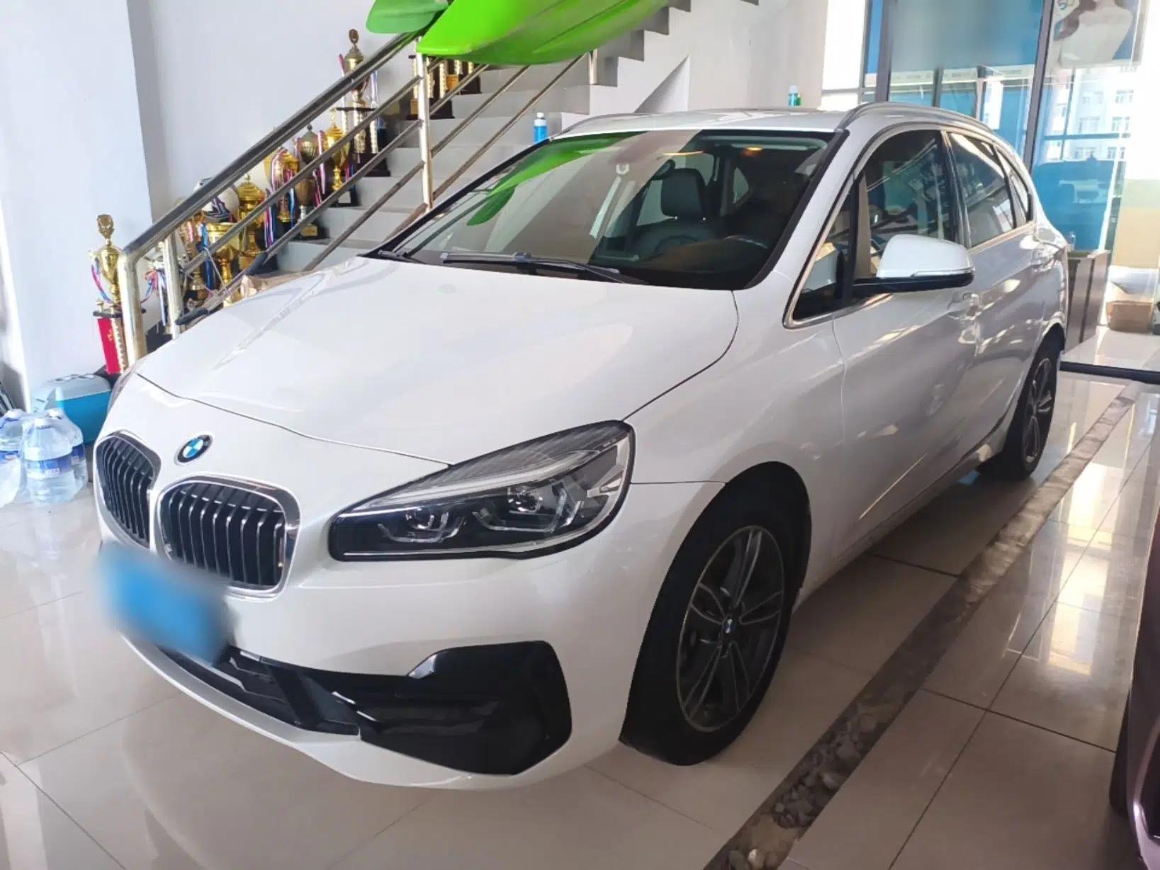BMW 2 Series Active Tourer 2018 218i Premium Sports Package — миниатюра 1