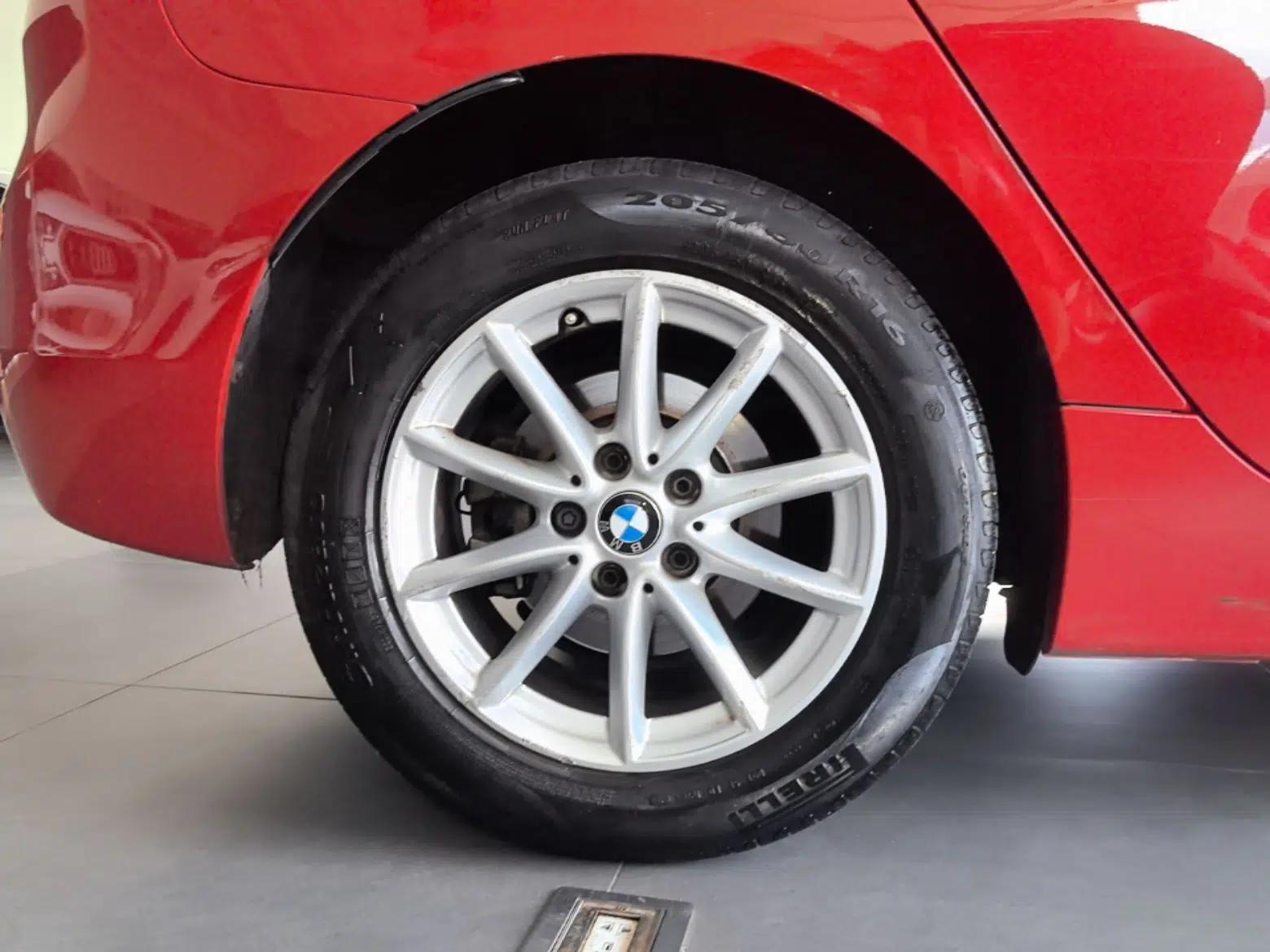 BMW 2 Series Active Tourer 2016 218i Fashion Model — миниатюра 11