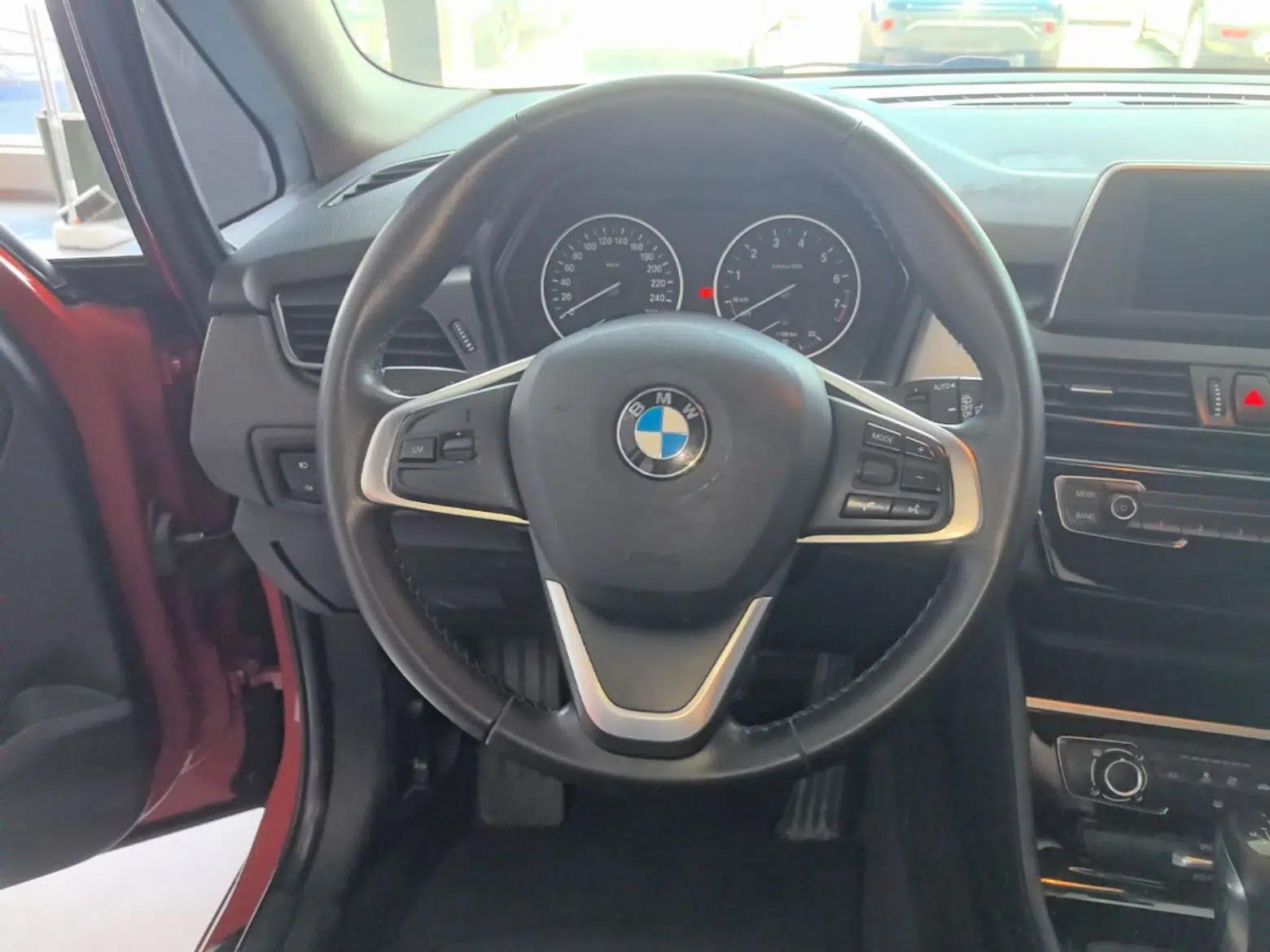 BMW 2 Series Active Tourer 2016 218i Fashion Model — миниатюра 13