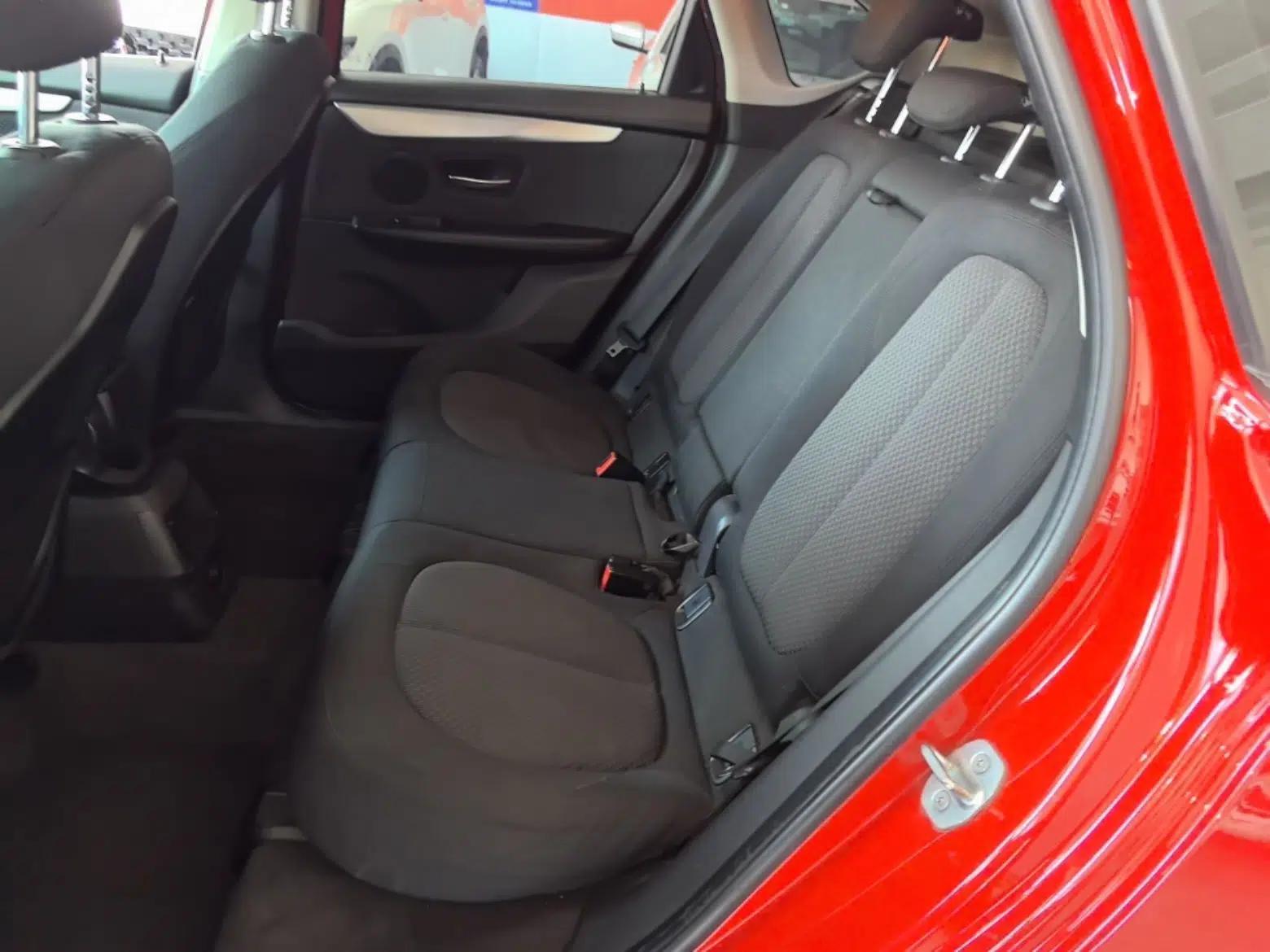 BMW 2 Series Active Tourer 2016 218i Fashion Model — миниатюра 20