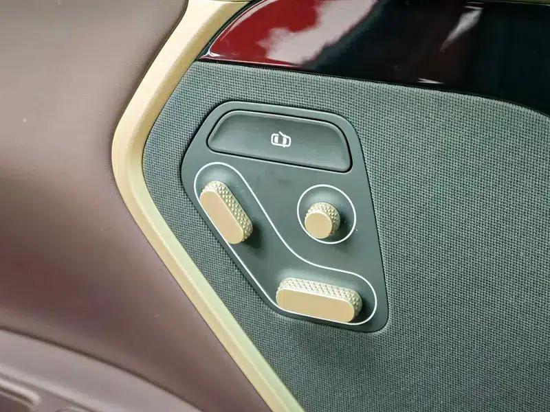 Avita 11 2022 Long Range Dual Motor Luxury Edition 5-Seater — миниатюра 12