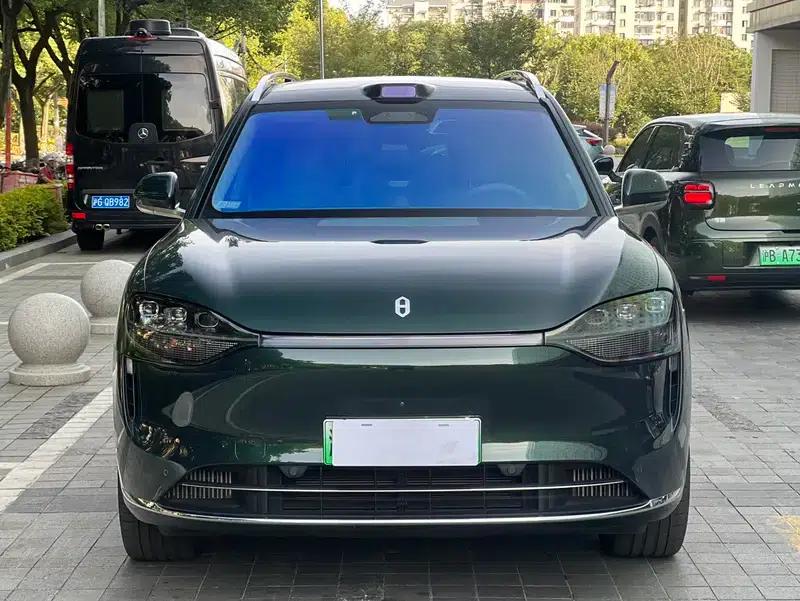 Wenjie M9 2024 Extended Range Ultra 5-Seater — миниатюра 2