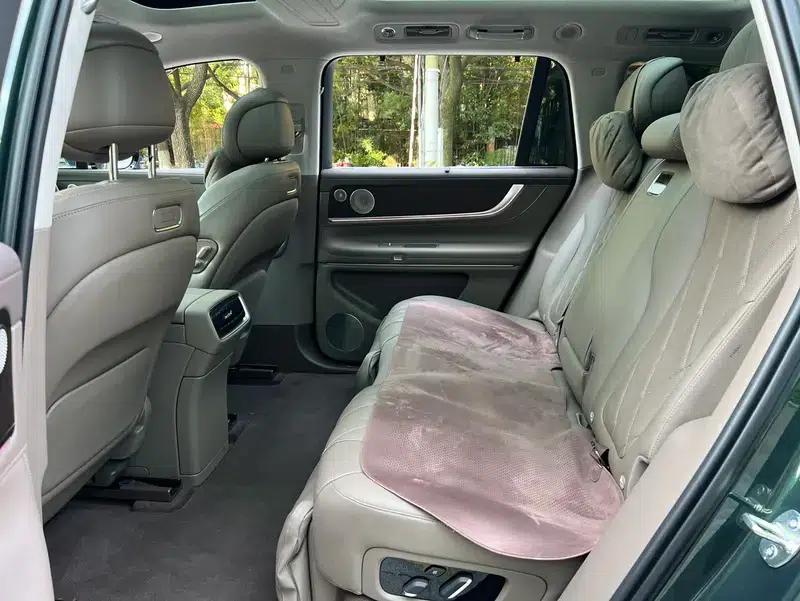 Wenjie M9 2024 Extended Range Ultra 5-Seater — миниатюра 24