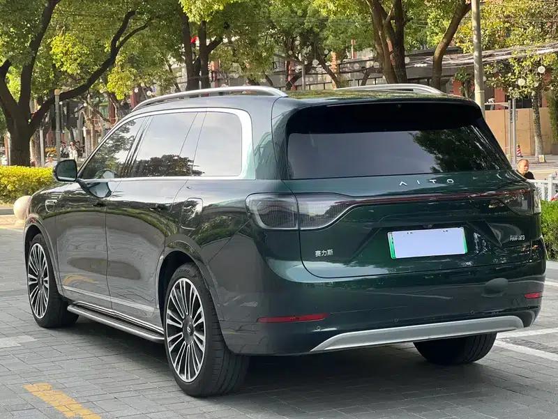 Wenjie M9 2024 Extended Range Ultra 5-Seater — миниатюра 5