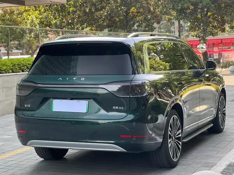 Wenjie M9 2024 Extended Range Ultra 5-Seater — миниатюра 7