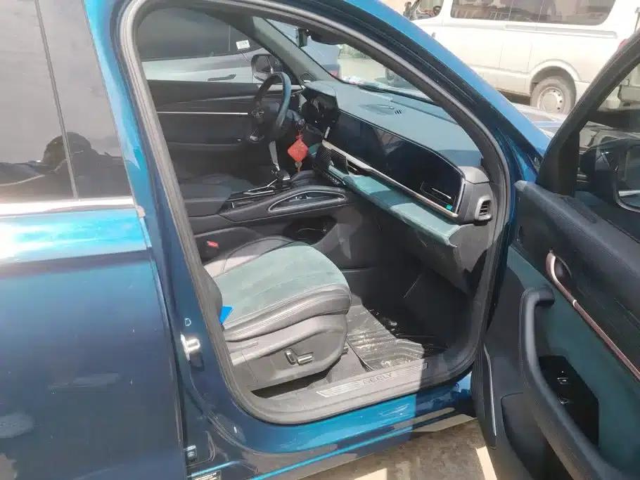 Geely Xingyue L 2021 2.0TD High-Power Automatic Four-Wheel Drive Flagship Edition — миниатюра 8